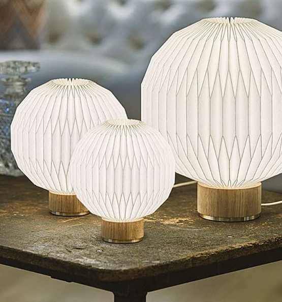 375 bordlampe X-small, lys eg/papir