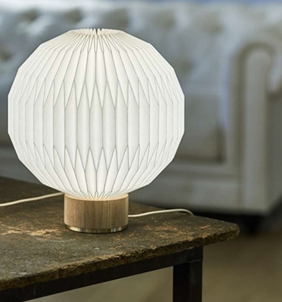 375 bordlampe medium, lys eg/standardskærm