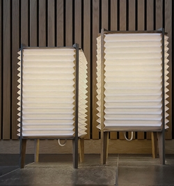 Bee hive bordlampe small, lys eg