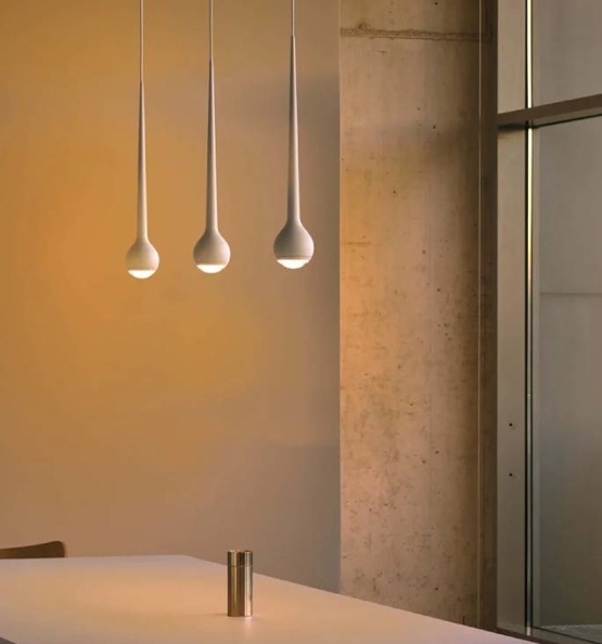 Falling pendel, hvid