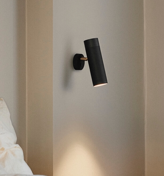 Thorup Copenhagen Patrone væglampe, sort-bruneret messing/mørk, 200 mm