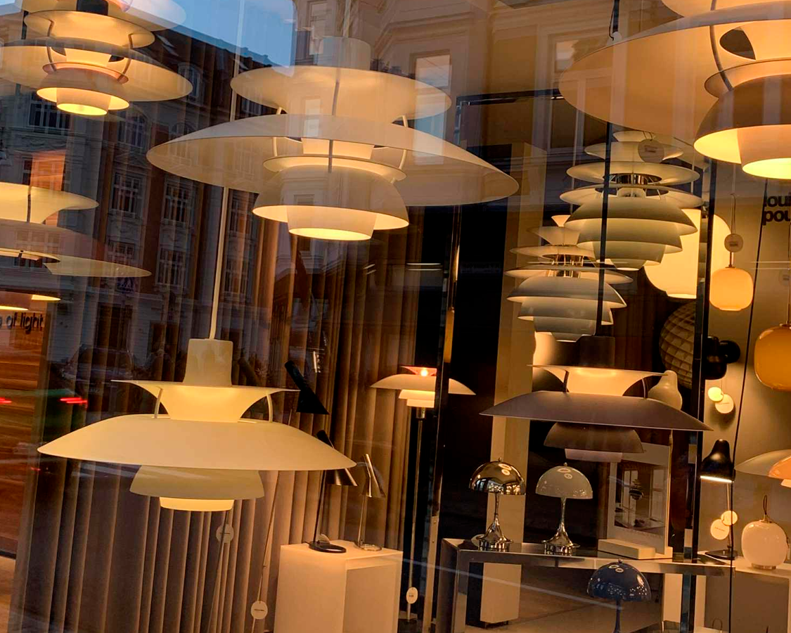 Besøg Spotlight i Aarhus på M. P. Bruunsgade 62