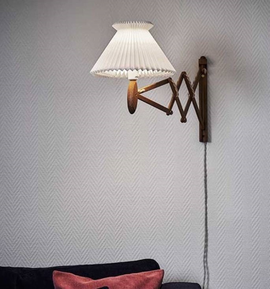 224-6 Sax Anniversary, røget eg/papir